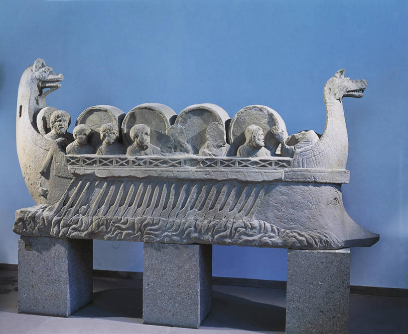 划艇,无人,横图,船,雕塑,蓝色背景,酒桶,古罗马,古代,运输,摄影,古代文明,美术工艺,史前时代,彩图,影棚拍摄