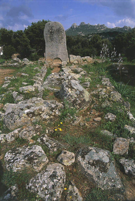 无人,竖图,室外,意大利,帕劳,古代,黄昏,摄影,宗教,考古学,坟墓,撒丁岛,史前时代,彩图