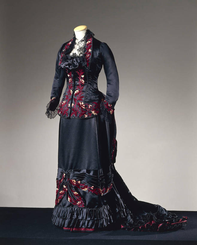 无人,竖图,时尚,灰色背景,正装,人造模特,历史,衣服,灰色,摄影,高雅,彩图,影棚拍摄,传统服装