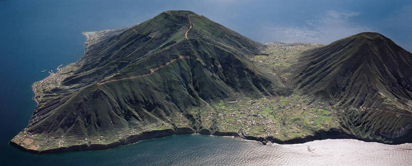 无人,横图,全景,俯视,航拍,室外,白天,山,意大利,岛,海岸线,风景,摄影,宁静,地中海,鸟瞰,意大利文化,伊奥利亚群岛,彩图,高角度拍摄,旅行