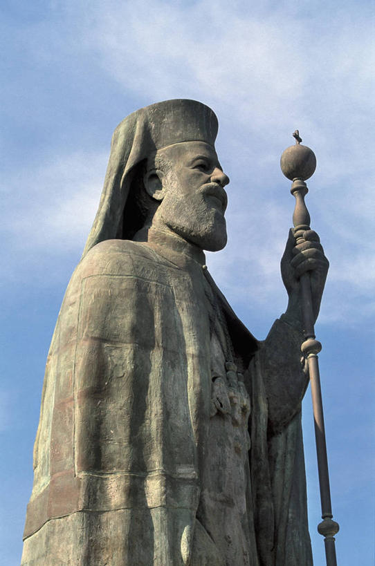 无人,竖图,室外,白天,仰视,雕塑,塞浦路斯,亚洲,雕像,云,首都,图像,历史,顶部,天空,摄影,部分,中东,地中海文化,南欧,主题,西亚,自然现象,视角,构图,塞浦路斯共和国,尼科西亚,彩图,低角度拍摄,旅行,时空,传统文化