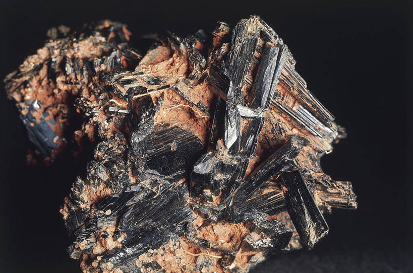 无人,横图,室内,特写,黑色背景,粗糙,铁,金属,图像,一个,黑色,自然,摄影,单个,毛糙,主题,自然现象,构图,地质学,矿物质,镁,钠,自然地理,岩石,彩图,影棚拍摄,粗拙,状态