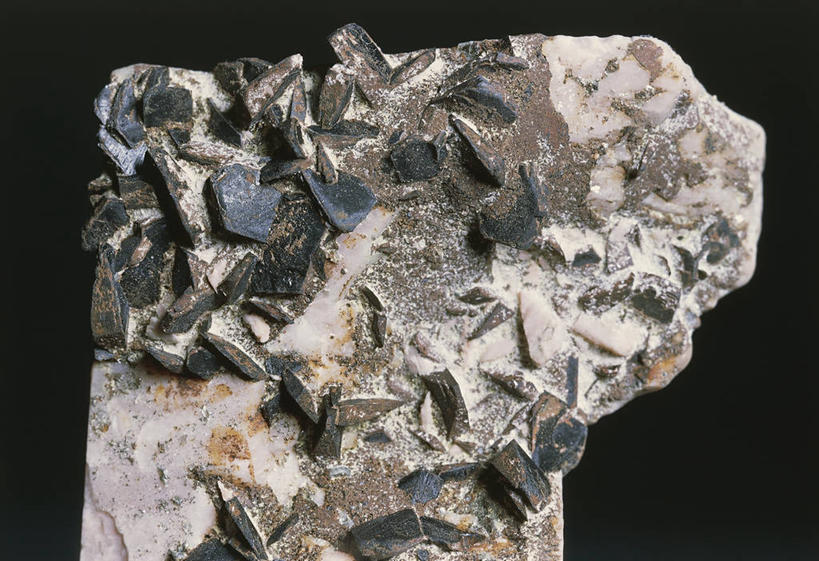 无人,横图,室内,特写,黑色背景,铁,金属,图像,黑色,自然,摄影,主题,自然现象,构图,地质学,矿物质,自然地理,岩石,彩图,影棚拍摄,锰