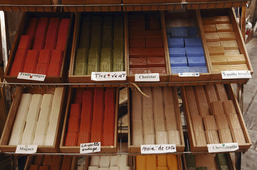 无人,横图,俯视,室外,白天,商务,法国,欧洲,标签,市场,货摊,肥皂,零售,摄影,多样,普罗旺斯,地中海文化,选择,滨海阿尔卑斯,格拉斯,彩图,高角度拍摄