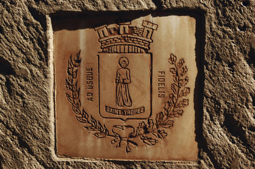 无人,横图,室外,特写,白天,法国,欧洲,墙,历史,摄影,普罗旺斯,地中海文化,法国文化,圣曹菲,盾形徽章,岩石,彩图,过去