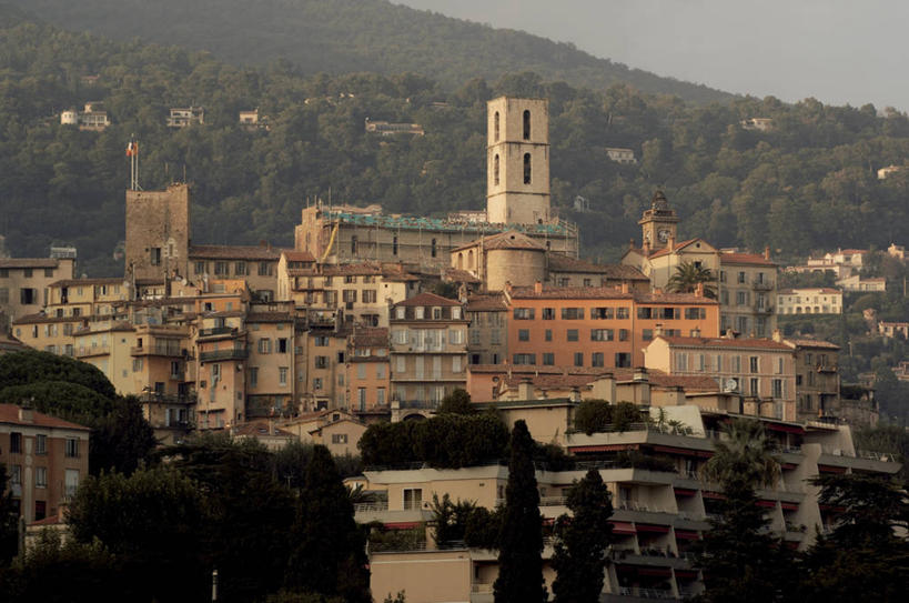 无人,横图,俯视,室外,白天,山,城市,建筑,法国,欧洲,城镇,钟楼,塔,树,自然,摄影,普罗旺斯,地中海文化,滨海阿尔卑斯,格拉斯,彩图,高角度拍摄