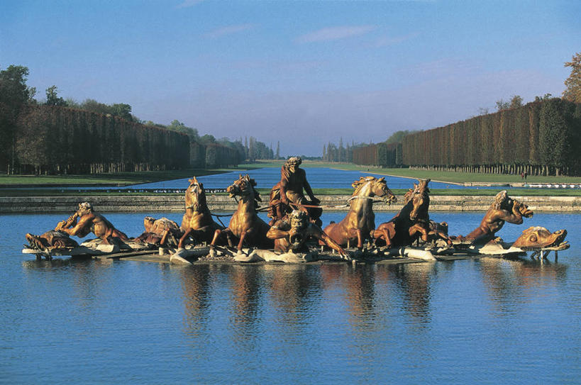 无人,宫殿,横图,室外,白天,水,建筑,喷泉,马,雕塑,法国,欧洲,波纹,反射,雕像,城堡,地平线,宏伟,历史,草,树,天空,地标建筑,摄影,地中海文化,华贵,法国文化,皇室,凡尔赛,法兰西岛大区,彩图,传统文化