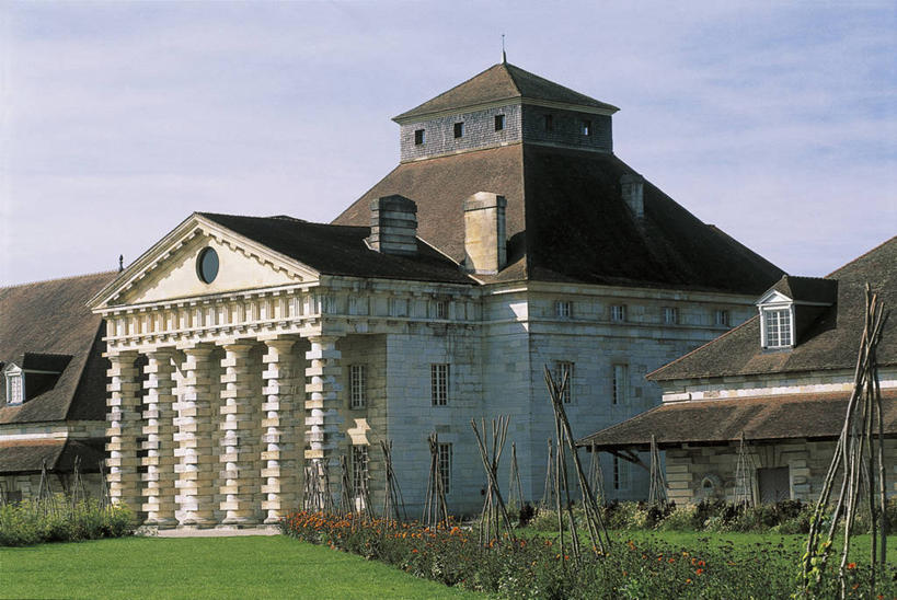 无人,博物馆,横图,室外,白天,城市,建筑,法国,欧洲,柱子,云,历史,草,天空,工业,摄影,西欧,地中海文化,法兰西,工业建筑,法兰西共和国,法兰西第五共和国,柱廊,弗朗什.孔泰,弗朗什.孔泰大区,彩图,过去