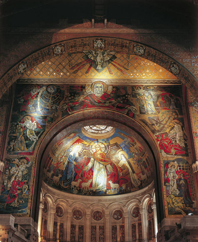 无人,教堂,竖图,室内,建筑,法国,欧洲,花纹,节日,图案,墙,拱门,文化,壁画,祈祷,健康,许愿,摄影,宗教,信仰,纪念,祈求,照亮,创造力,基督教,宗教建筑,地中海文化,天主教,灵性,美术工艺,下诺曼底,平安,彩图