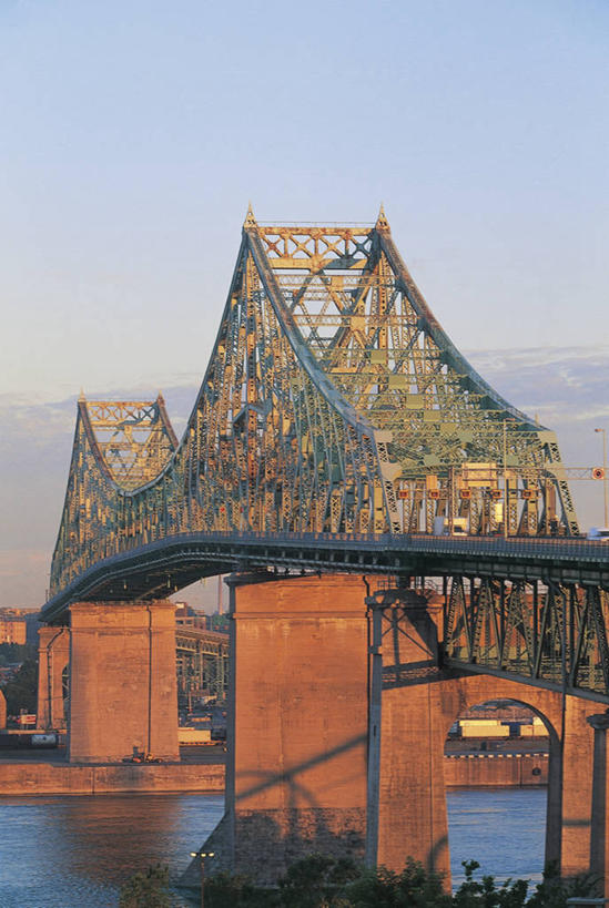 无人,竖图,室外,白天,河流,城市,建筑,加拿大,桥,联系,天空,运输,摄影,吊桥,宁静,北美,圣劳伦斯河,魁北克,蒙特利尔,彩图