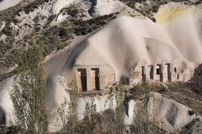 无人,横图,俯视,室外,白天,山,建筑,房屋,历史,树,摄影,洞穴,考古学,乌奇夏,古代文明,卡帕多奇亚,彩图,高角度拍摄,过去