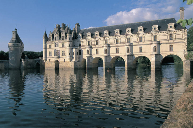 无人,宫殿,横图,室外,白天,河流,建筑,法国,欧洲,波纹,反射,城堡,云,拱门,塔,历史,天空,地标建筑,摄影,西欧,地中海文化,法兰西,豪宅,法国文化,法兰西共和国,卢瓦尔河谷,法兰西第五共和国,安德尔.卢瓦尔省,中央大区,昂布瓦斯,舍农索城堡,雪侬梭城堡,彩图,过去