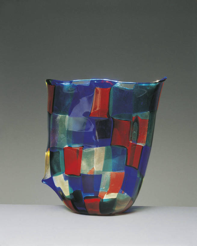 无人,竖图,室内,特写,花瓶,意大利,欧洲,威尼斯,装饰,陶瓷制品,一个,工艺品,摄影,单个,西欧,威尼托,地中海文化,南欧,意大利文化,威尼托大区,意大利共和国,首府,省会,威内托,威内托大区,式样,穆拉诺岛,美术工艺,设计,彩图,影棚拍摄,威尼斯省,威尼斯水城