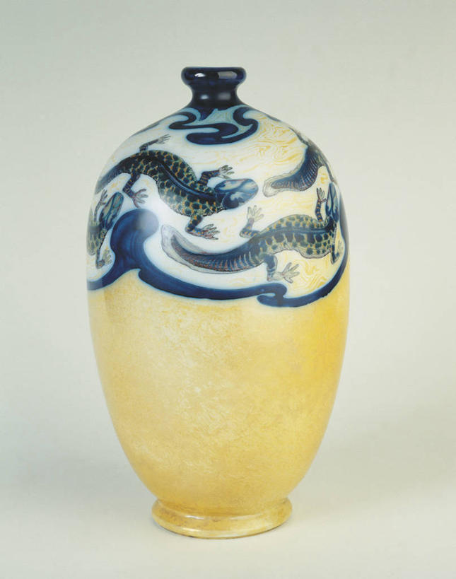 无人,竖图,室内,特写,花瓶,意大利,佛罗伦萨,欧洲,艺术,陶瓷制品,历史,一个,动物,摄影,单个,西欧,地中海文化,南欧,意大利文化,托斯卡纳区,火蜥蜴,美术工艺,设计,彩图,影棚拍摄