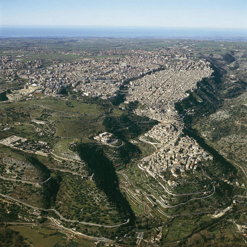 无人,竖图,俯视,航拍,室外,度假,美景,城市风光,城市,意大利,欧洲,景观,娱乐,享受,休闲,景色,放松,西欧,西西里,鸟瞰,南欧,拉古萨,自然地理,高角度拍摄