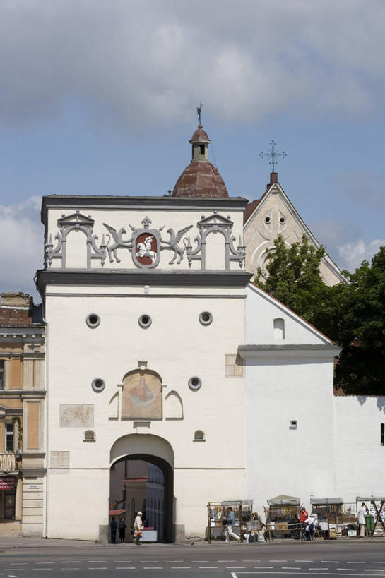 竖图,室外,白天,城市,建筑,街道,古城,首都,历史,地标建筑,摄影,都市风光,立陶宛共和国,维尔纽斯,彩图,旅行,波罗的海三国,联合国教科文组织