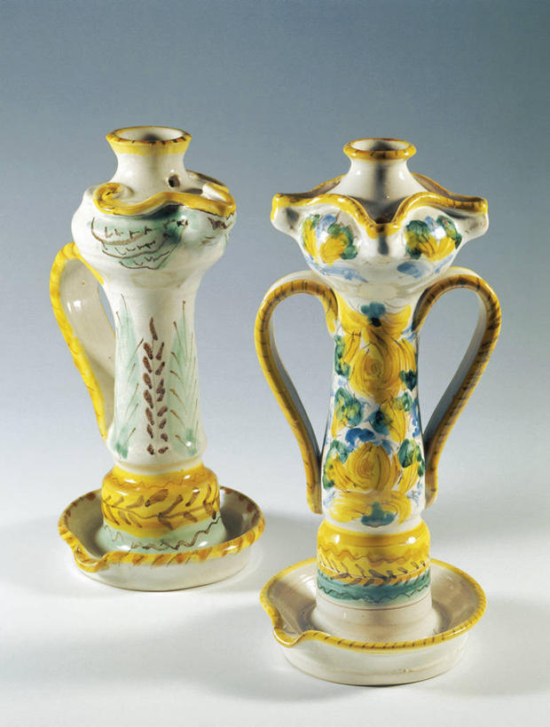 无人,竖图,室内,奢侈,珠宝,意大利,花纹,装饰,矿石,陶瓷制品,两个,把手,摄影,昂贵,贵重,宝石,南欧,坚定,意大利文化,宝贵,式样,美术工艺,彩图,影棚拍摄,人工宝石,人造宝石