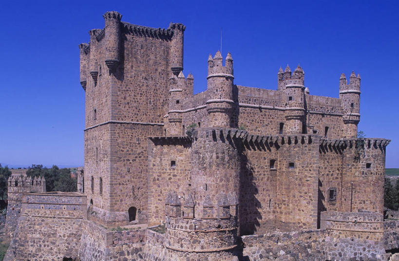 无人,横图,室外,白天,安全,建筑,西班牙,欧洲,城堡,纪念碑,历史,天空,摄影,保护,部分,南欧,伊比利亚半岛,万里无云,西班牙王国,卡斯蒂利亚,卡斯蒂利亚拉曼查,卡斯蒂利亚拉曼恰,拉曼查,拉曼恰,石块,彩图,时代