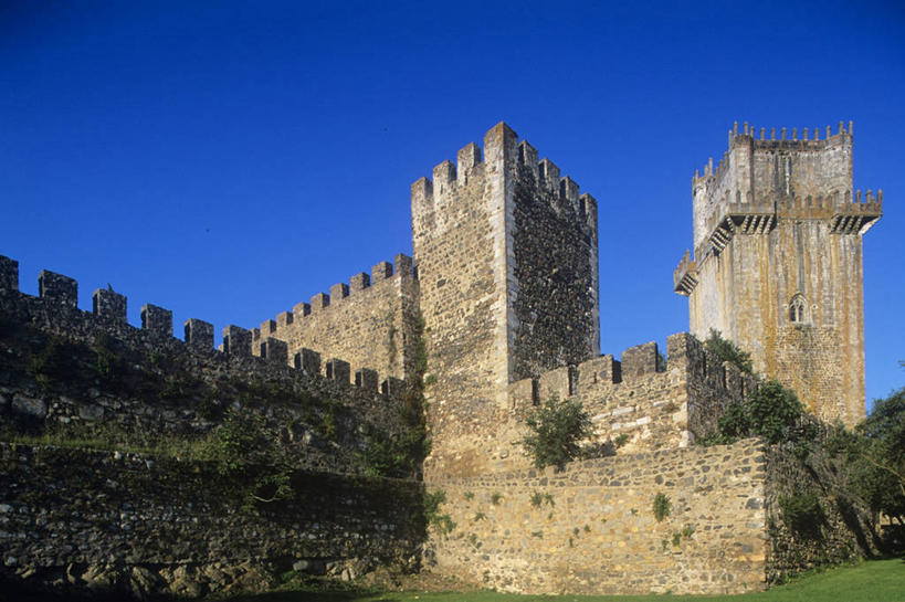 无人,横图,室外,白天,山,建筑,葡萄牙,欧洲,城堡,纪念碑,围墙,塔,历史,天空,摄影,要塞,南欧,欧洲文化,伊比利亚半岛,万里无云,葡萄牙共和国,阿连特茹,石块,彩图,时代