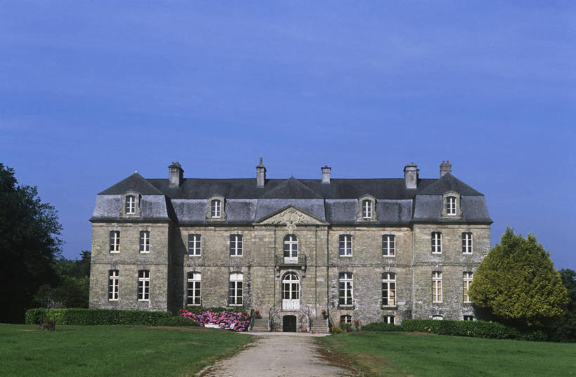 无人,横图,室外,白天,正面,草坪,建筑,法国,城堡,庭院,纪念碑,历史,树,摄影,布列塔尼,中欧,莫尔比昂省,彩图