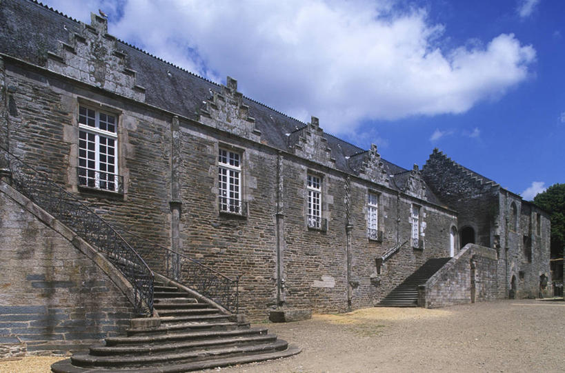 无人,横图,室外,白天,建筑,法国,城堡,云,纪念碑,历史,台阶,天空,摄影,布列塔尼,中欧,莫尔比昂省,彩图