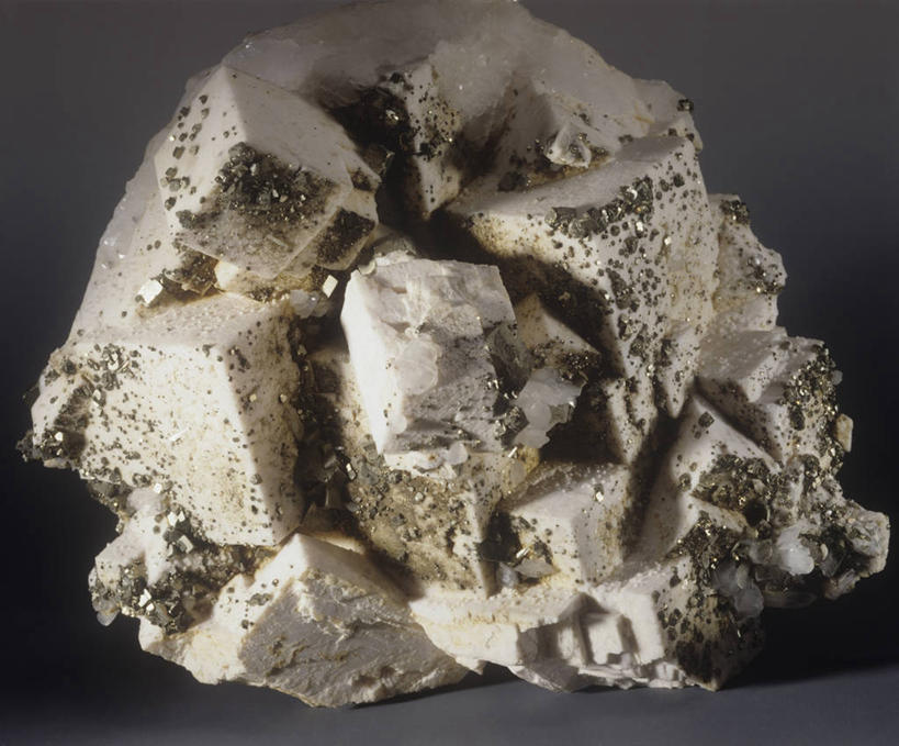 无人,横图,室内,粗糙,一个,灰色,自然,摄影,单个,环境,毛糙,肌理,地质学,矿物质,多洛米蒂山脉,自然地理,岩石,彩图,影棚拍摄,粗拙