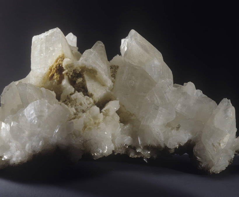 无人,横图,室内,特写,灰色背景,粗糙,水晶,一个,灰色,自然,摄影,单个,环境,毛糙,肌理,地质学,多洛米蒂山脉,自然地理,岩石,彩图,影棚拍摄,粗拙