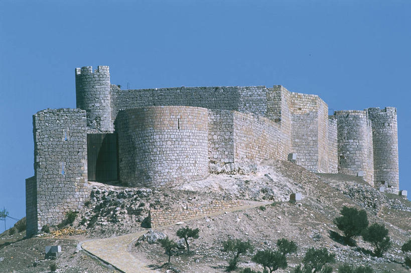 无人,横图,室外,白天,建筑,西班牙,欧洲,城堡,高原,历史,废墟,天空,摄影,南欧,伊比利亚半岛,万里无云,西班牙王国,卡斯蒂利亚,卡斯蒂利亚拉曼查,卡斯蒂利亚拉曼恰,拉曼查,拉曼恰,彩图,旅行,瓜达拉哈拉省