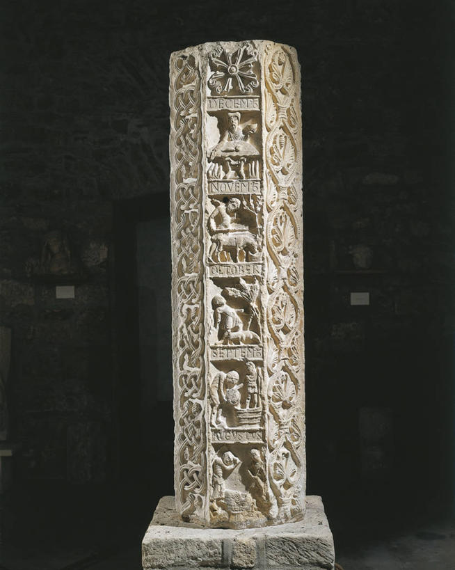 无人,教堂,竖图,室内,雕塑,法国,柱子,历史,一个,摄影,宗教,单个,罗马式,基督教,法国文化,奥弗涅,日历,彩图,浅浮雕