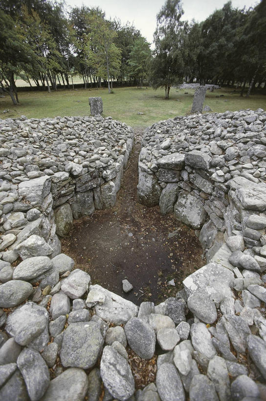 无人,竖图,室外,白天,建筑,英国,许多,圆形,洞,很多,摄影,考古学,史前时代,自然地理,彩图