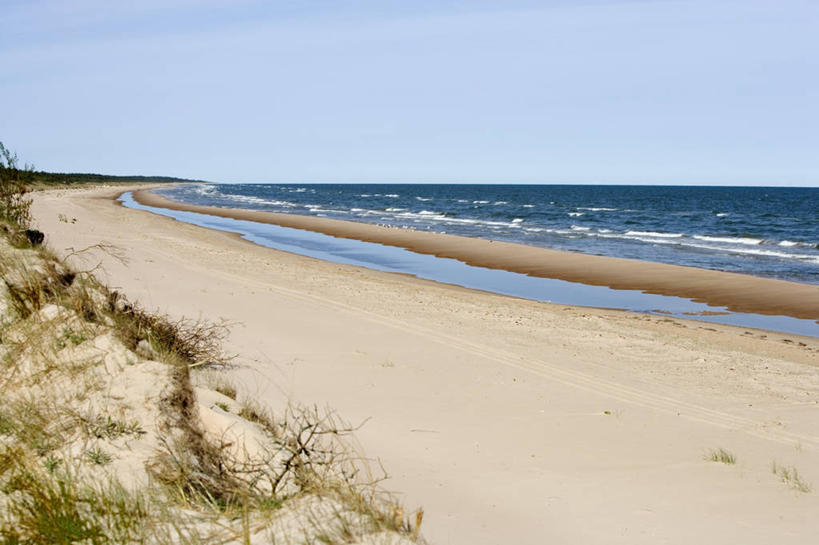 无人,横图,室外,白天,旅游,度假,海洋,美景,水,拉脱维亚,沙子,地平线,海岸线,景观,水平线,娱乐,风景,自然,享受,休闲,景色,放松,摄影,宁静,环境,国家公园,自然风光,波罗的海,自然地理,海滩,彩图,波罗的海三国,郊野公园