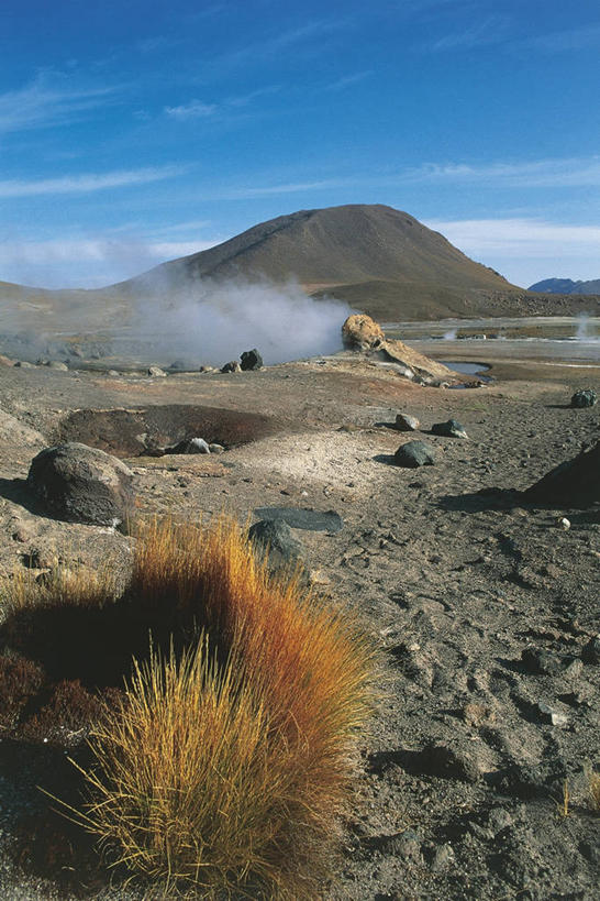 无人,竖图,室外,白天,旅游,度假,火山,美景,沙漠,温泉,智利,地形,景观,娱乐,风景,自然,享受,休闲,景色,南美,放松,摄影,环境,南美洲,气候,拉丁美洲,自然风光,美洲,间歇泉,亚美利加洲,南亚美利加洲,智利共和国,地质学,安托法加斯塔大区,自然地理,活火山,岩石,彩图,火山学