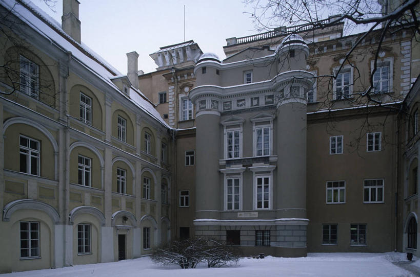 无人,横图,室外,白天,雪,建筑,冬天,古城,首都,历史,地标建筑,摄影,立陶宛共和国,维尔纽斯,彩图,旅行,大学,波罗的海三国