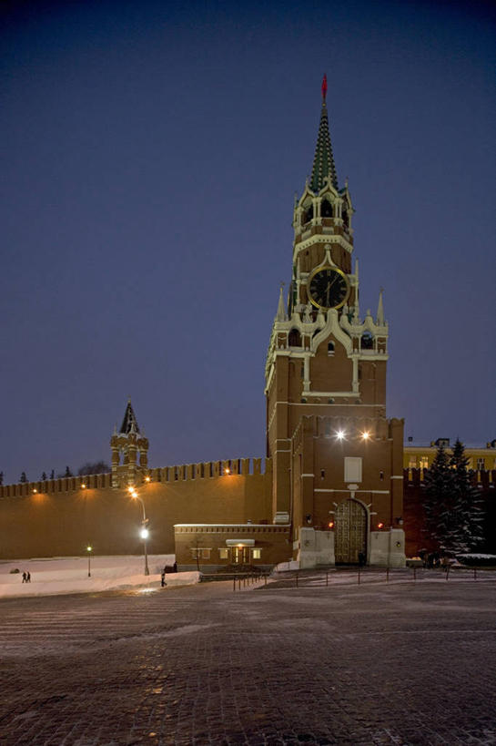 无人,竖图,方图,室外,建筑,欧洲,俄罗斯,亚洲,塔,尖顶,光亮,首都,历史,黄昏,地标建筑,摄影,照亮,红场,莫斯科,克里姆林宫,俄联邦,俄罗斯联邦,莫斯科州,五海之港,圣巴索大教堂,波克罗夫斯基教堂,圣巴索教堂,圣巴西利亚大教堂,莫斯科红场,圣巴西尔大教堂,彩图,旅行,大教堂,俄罗斯文化,柏拉仁诺教堂