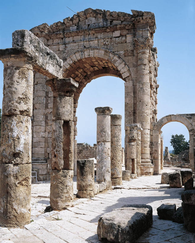 无人,竖图,室外,白天,仰视,黎巴嫩,拱门,历史,废墟,天空,地标建筑,摄影,考古学,中东,古典风格,古代文明,古代史,彩图,低角度拍摄,旅行