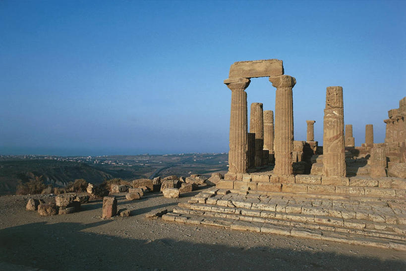 无人,横图,室外,白天,建筑,意大利,柱子,历史,废墟,天空,地标建筑,摄影,考古学,西西里,宗教建筑,南欧,意大利文化,万里无云,古代文明,阿格利真托,彩图,旅行