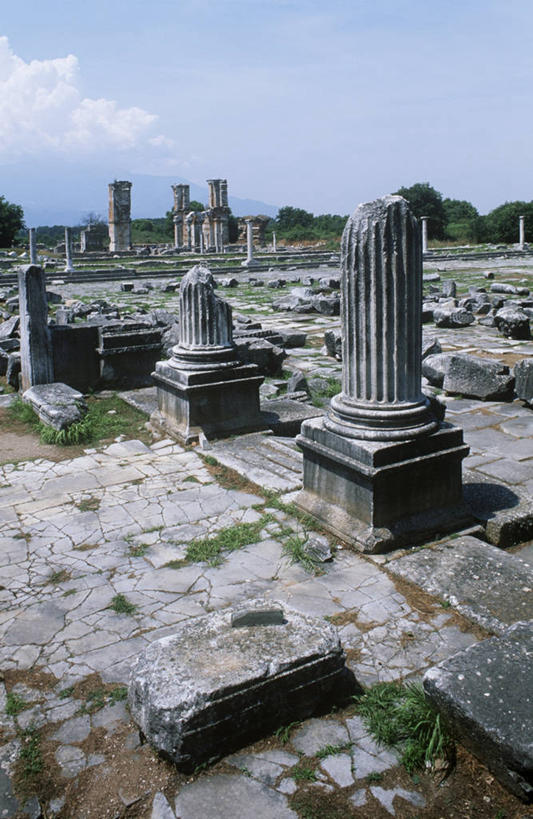 无人,竖图,室外,白天,旅游,度假,美景,建筑,希腊,欧洲,马其顿,废弃,柱子,景观,历史,娱乐,废墟,自然,享受,休闲,景色,放松,摄影,报废,废物,希腊文化,自然风光,丢弃,放弃,抛弃,古代文明,古代史,摈弃,马其顿共和国,彩图,屏弃,摈斥,摒除,过去