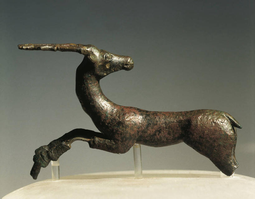 无人,横图,雕塑,灰色背景,古代,一个,灰色,把手,摄影,单个,独角兽,青铜,古代文明,美术工艺,彩图,影棚拍摄