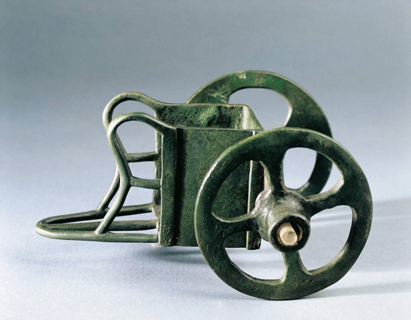 无人,横图,侧面,玩具,灰色背景,历史,古代,一个,灰色,车轮,摄影,单个,战车,青铜,古希腊,古代文明,美术工艺,彩图,影棚拍摄