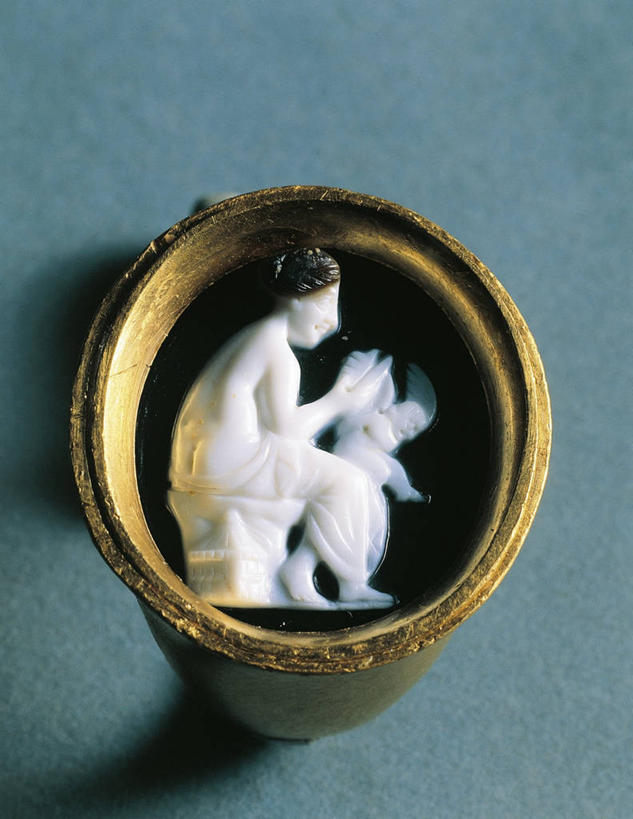 无人,母亲,儿子,竖图,俯视,特写,珠宝,灰色背景,圆形,历史,古罗马,古代,一个,灰色,摄影,单个,爱神,丘比特,古希腊,古代文明,美术工艺,彩图,高角度拍摄,影棚拍摄