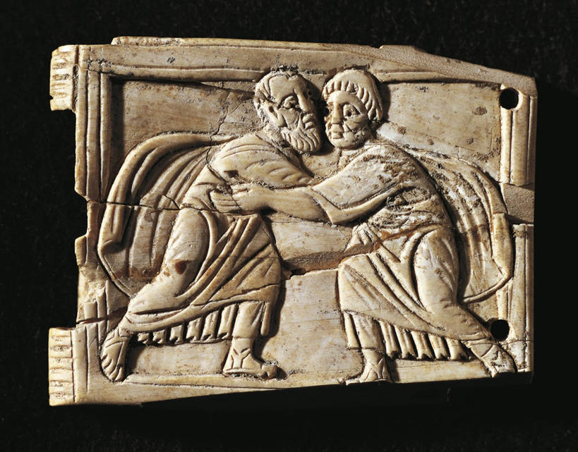 成年人,两个人,横图,黑色背景,历史,古代,一个,摄影,宗教,单个,基督教,古代文明,项坠,异性恋,男人,女人,拥抱,彩图,影棚拍摄,传统服装,伴侣