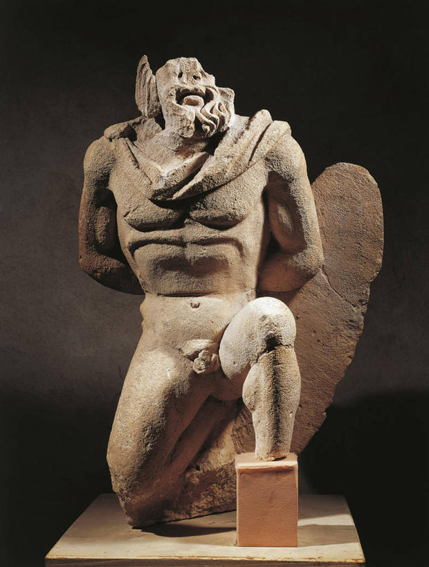 裸体,无人,竖图,雕塑,艺术,标志,雕像,符号,历史,标识,古代,一个,摄影,单个,犯人,手艺,背手,性别符号,古代文明,美术工艺,彩图,影棚拍摄,男性符号