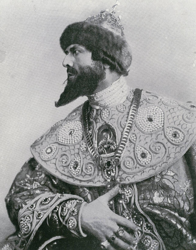 成年人,老年人,胡须,一个人,坐,竖图,插画,数码,科技,仅一个男性,仅一个人,仅一个中年男性,阴影,网络,高光,几何,计算机图形,音乐,合成,图画,表演者,画,电脑合成图,数码合成图,合成图,肖像,漫画,演出服,歌剧,写实,具体,具象,裘皮帽,男人,男性,中年男性,胡子,络腮胡,歌手,半身,彩图