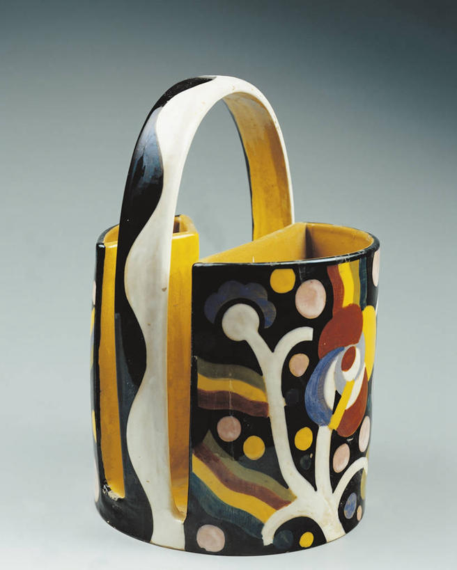 无人,竖图,灰色背景,陶瓷制品,一个,黄色,黑色,灰色,摄影,单个,式样,美术工艺,熔锅,彩图,影棚拍摄