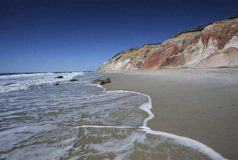 无人,横图,室外,白天,海浪,海洋,美国,地平线,海岸线,水平线,风景,摄影,宁静,北美,北美洲,美洲,万里无云,马萨诸塞州,麻州,麻省,马萨诸塞,麻塞诸塞,老殖民地,海湾之州,北亚美利加洲,亚美利加洲,马撒葡萄园岛,马萨葡萄园岛,玛莎葡萄园岛,海滩,岩石,彩图,旅行,美利坚合众国