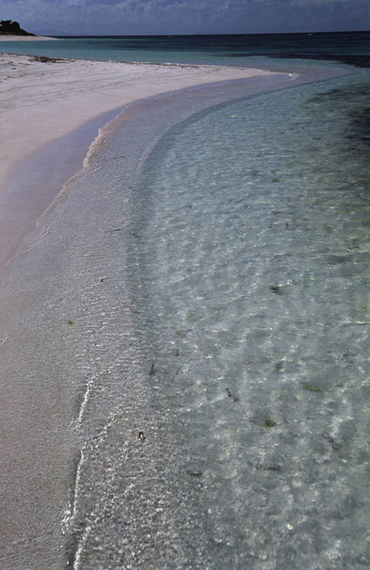 无人,竖图,室外,白天,度假,海洋,沙子,海岸线,风景,摄影,宁静,纯净,维京群岛,海滩,彩图