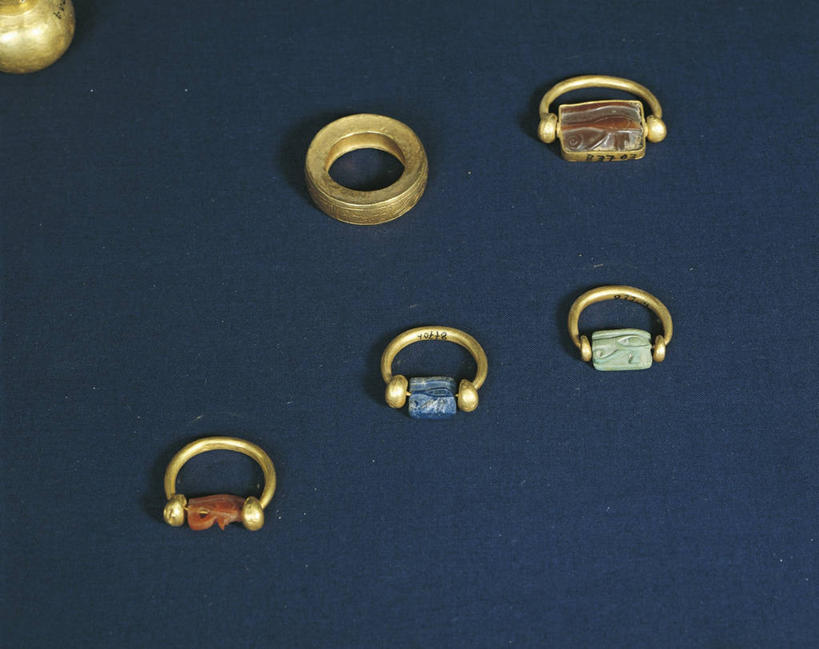 无人,横图,珠宝,五个,许多,历史,黄金,古代,戒指,财富,摄影,宝石,皇室,古埃及文明,古代文明,彩图,影棚拍摄,过去,贵重宝石