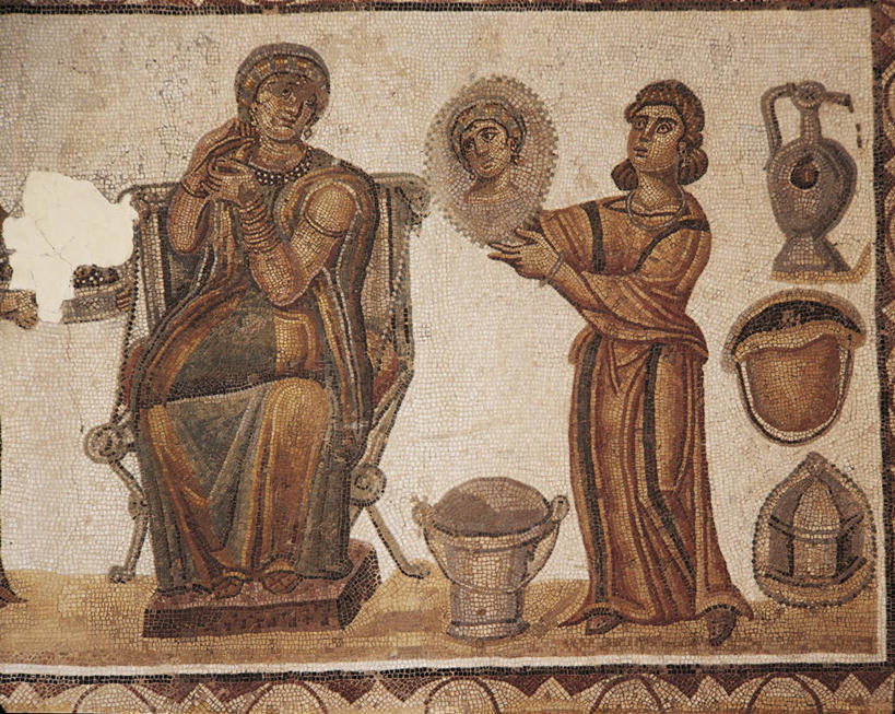 成年人,两个人,站,坐,横图,室内,白天,镜子,花瓶,椅子,非洲,突尼斯,准备,花纹,反射,图案,首都,拿着,历史,古罗马,古代,摄影,宗教,维纳斯,北非,阿非利加洲,突尼斯共和国,迦太基,古代文明,彩图,过去