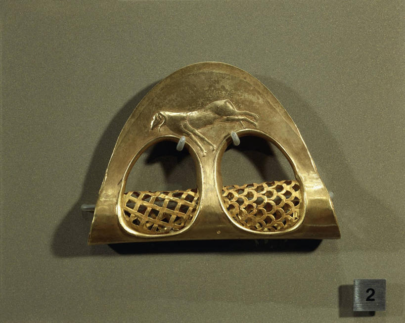 无人,横图,特写,马,灰色背景,格子,历史,黄金,一个,灰色,财富,摄影,单个,部分,手工具,格子饼,彩图,影棚拍摄,斧