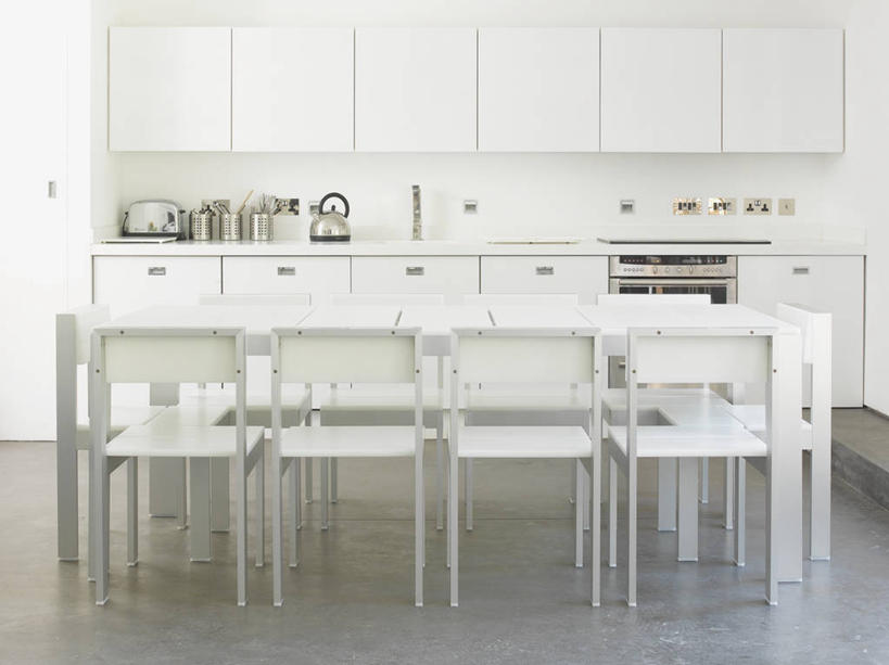 无人,横图,室内,白天,餐桌,厨房,地板,测量,饭厅,混凝土,现代,英格兰,白色,灰色,摄影,格洛斯特郡,彩图